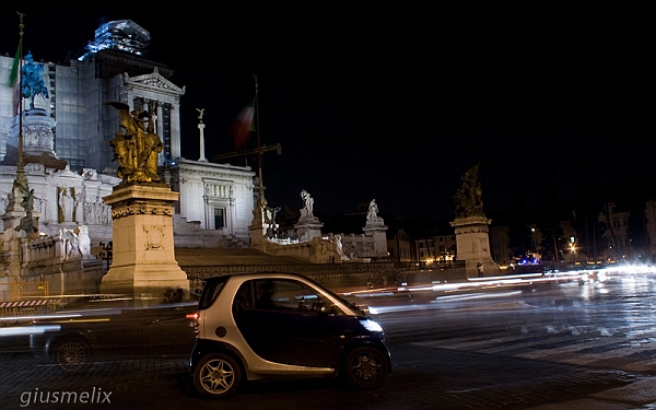 Piazza Venezia (350D_5553_1rid).jpg
